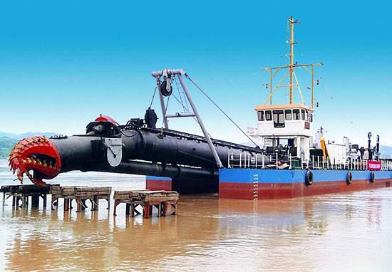 Buy Riverbed Mining Cutter Suction Dredger High Efficiency Simple Structure at wholesale prices