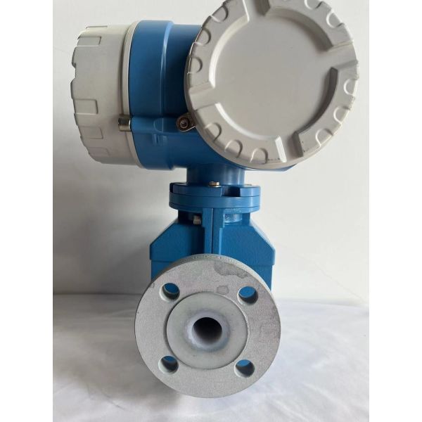 Buy E+H Stainless Steel 50P80 Conducting Electromagnetic Sensor Flowmeter Customized OEM Support for Liquid Medium at wholesale prices