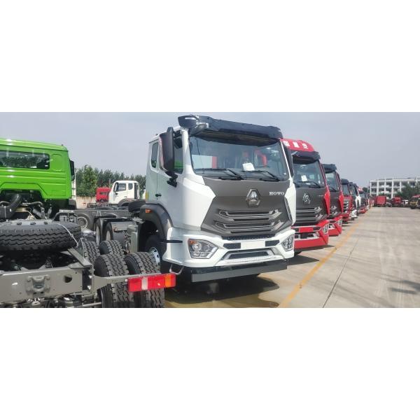 SINOTRUK HOWO E7G 6x4 tractor head