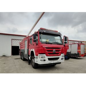 China 206Kw 4x2 Drive Manual Transmission Water Tanker Fire Truck with 65m Spray Range on sale
