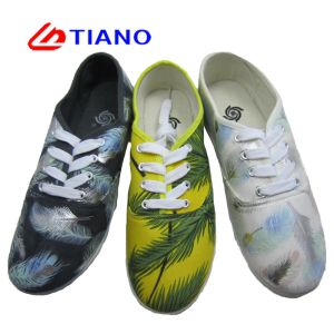 Athletic Cap Toe Ladies Low Top Casual Skate Shoes