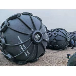 ISO 17357 Pneumatic Rubber Fender / Yokohama Rubber Fender
