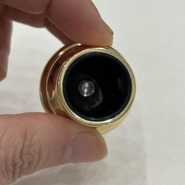 Elegant Zamak Perfume Lid With Glossy Surface Upgrade Your Product