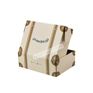 Customized Corrugated Cardboard Mailer Boxes For Clothing Stylish