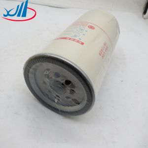 Trucks And Cars Engine Parts Oil Filter VG1540080211 CX1017 L6500-115350 T9000