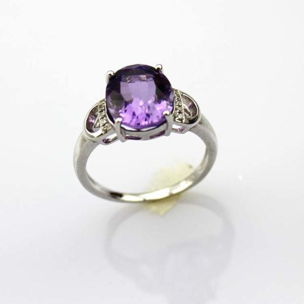 Fashion Jewelry 925 Silver 9mmx11mm Oval Amethyst Gemstone Ring with Cubic Zircon (R260)