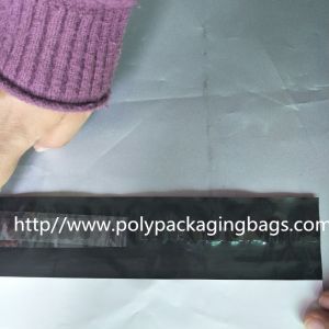 Opaque Small Resealable Plastic Bags Permanent Self - Adhesive Tape Seal