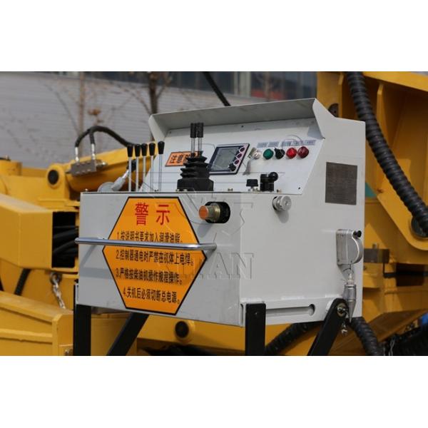 Buy XL-3 Crawler Hydraulic Diesel Engine Engineering Construction Drilling Rig at wholesale prices