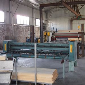 Engineered Wood Veneer Of Silver Bird'S Burl SBB-X0033 Thickness 0.15-0.6mm For