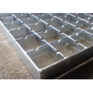 China Mild Carbon Serrated Bar Press Lock Grating Platform Walkway on sale