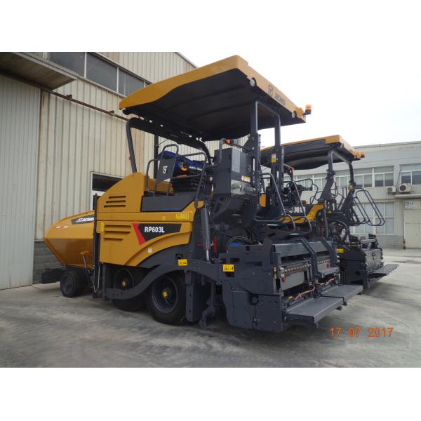 2.0m-4.5m Paving Width 12 Hopper Capacity Bituminous Concrete Paver for Road