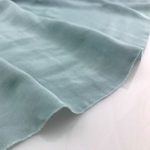 Breathable 52% Ployester 48% Rayon Dyeing Polyester Fabric 90gsm Lightweight