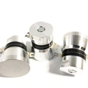FCC Ultrasonic Welding Transducer , High Power Ultrasonic Transducer 28khz/40khz