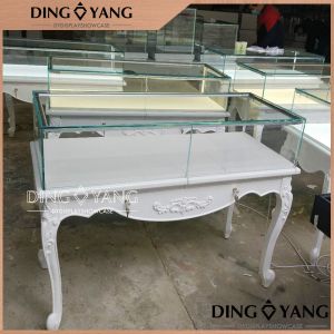 1200X550X950MM European Style Jewelry Showcase