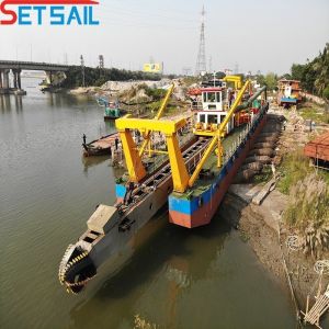 Maximum Capacity 6000m3/Hour Electric Power Cutter Suction Dredger with