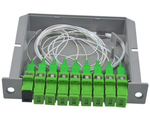 1x8 SC APC Fiber Optical cassette Plc Splitter In Fiber Optic Box