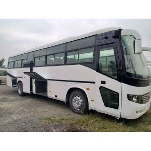 Right Hand Drive Yutong Bus Zk6116d F11 Used Front Engine Bus 53seats Two Doors