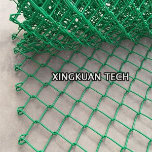 Vinyl Coated Chain Link Fence Fabric 50 Ft Roll Black Green color OEM