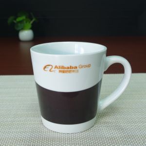 V shaped insulated eco friendly travel mug partial color changing