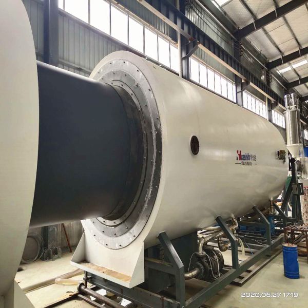High-Performance HDPE Insulated Pipe Extrusion Line with 110-2200mm Pipe Diameter, 200KW Total Power, and 160-200kg/H Capacity