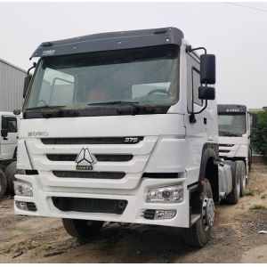 Lng 6x4 Used Howo Tractor Trucks Sinotruk Prime Mover