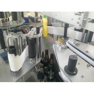 Small Bottle Automatic Sticker Labeling Machine PLC Control CE Certificated