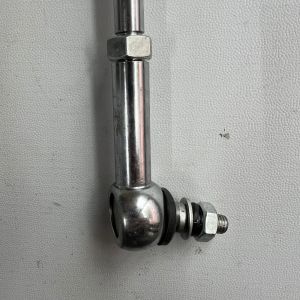 The Universal Solution: Connecting Rod for Bus Door Pumps