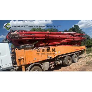 56M 8x4 Used Concrete Boom Pump for Construction Projects