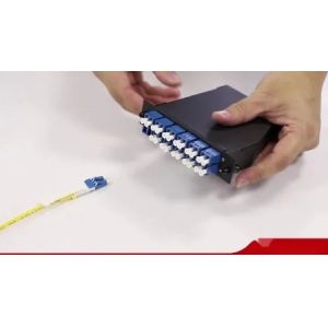 Quality 12 Fibers MTP-LC Duplex Cassette with Zirconia Ceramic Sleeves and Aluminium Body for MTP/MPO Standard Compliance for sale