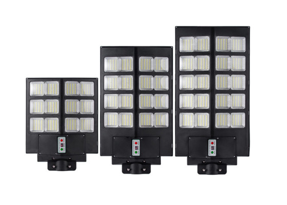 Installed On Poles And Walls LED Solar Street Lamp SMD Chips CE Rohs