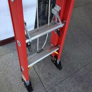 10 Meter FRP GRP Fiberglass Telescoping Ladder , Industrial Warehouse Step