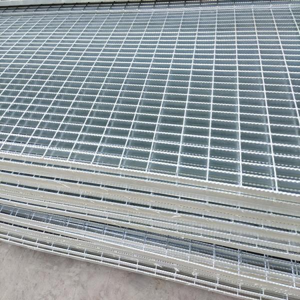Buy Outdoor Residential Building Steel Stair Treads Grating Metal Welded Galvanized Steps at wholesale prices