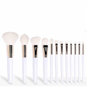 Modern White Handle Wool Makeup Brushes Fashionable Novel Boat Shape