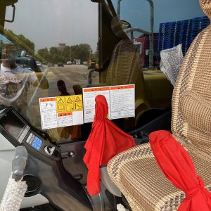 21Ton Used Crawler Heavy Excavator Komatsu PC210-8 Earth-Moving Machinery Digger