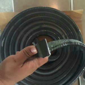 Green Steel Wire Mesh Reinforced Bentonite Rubber Waterstop Strip for Concrete Joints