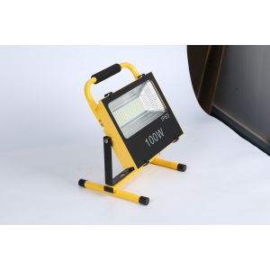 Ip65 100W Portable Rechargeable Flood Lights 7.4V 4000mAh CE ROHS Fashion