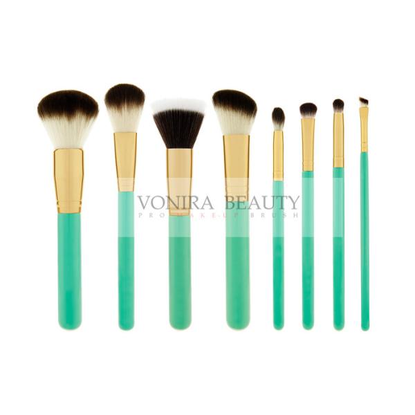 Buy Exquisite Synthetic Makeup Brushes Green Wooden Handle Foundation Face Brush at wholesale prices
