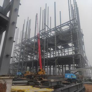 Pre Engineered Steel Structure Workshop Construction With Steel Color Sheet