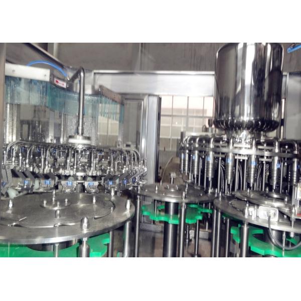 Safe Commercial Bottling Equipment , 2500kg/H Automatic Bottle Filling Machine