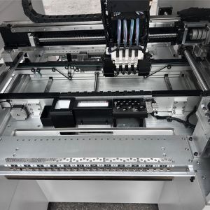 PCB Automatic Pick And Place Machine With Automatic Conveying System