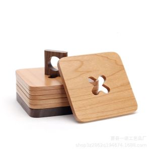 Khaki Beech Wooden Cooking Utensils Custom Insulation Square Wooden Placemats