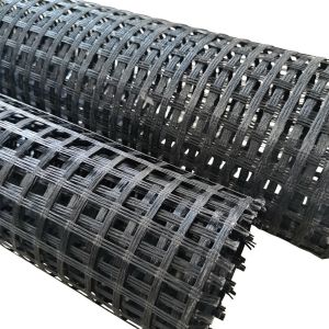 1m-6m Width Uniaxial Warp Knitting Polyester Geogrids Coated with High Strength