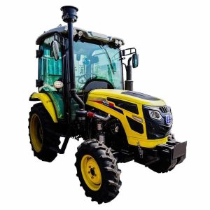 4WD Agricultural Farm Tractor with Loader for Smooth Operation