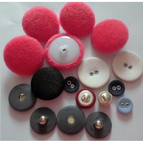 2019 fashion new hot sale wholesale black/white colorful 4/2/1 holes knit wholesale flat back cover buttons