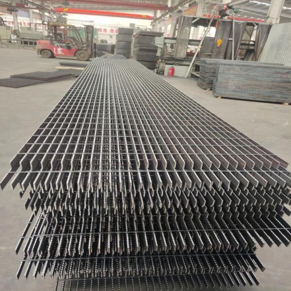 G325/40/100 Steel serrated black Grating 1000*6000mm