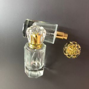 Cosmetic 50ml Perfume Spray Bottle Delicate Crown Cap Recyclable Filling