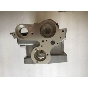 VW Crafter Diesel Engine Cylinder Head Amc 908712 OEM 070100363D