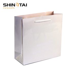 China Paper Bag White Branded Paper Bag