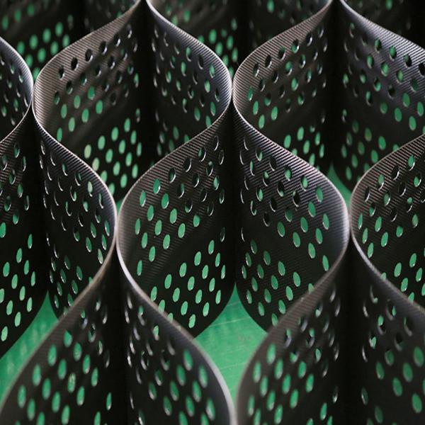 Buy HDPE Geocell 200mm Height Gravel Honeycomb Gravel Driveway Erosion Control at wholesale prices