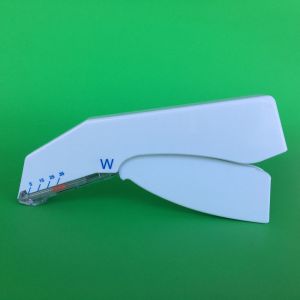 Disposable Surgical 35w Skin Stapler Implantation